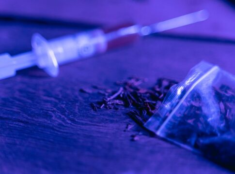 Featured image related to Mount Dora police officer resigns during investigation into cocaine use
