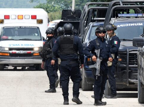 Featured image related to Prison riot in Mexico’s Sinaloa state kills 10 and leaves 16 injured